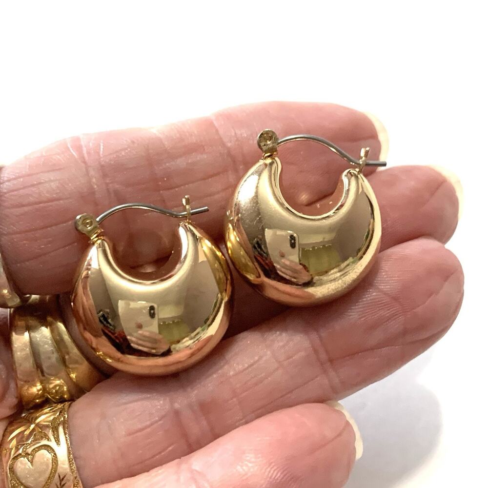 Gold Tone Puffy Crescent Hoop Earrings Chunky High Polish Pierced Unworn